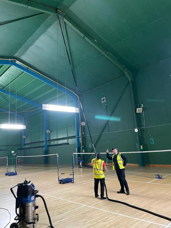 high reach vacuum cleaning high level cleaning high reach cleaning
